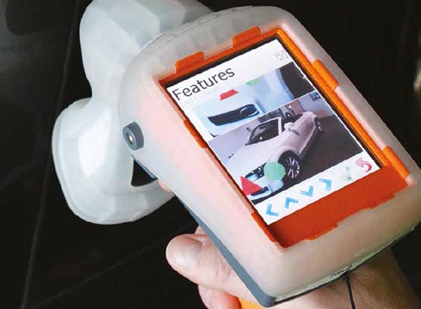 Il sistema di misura a luce laser GapGun Pro 2 di QFP